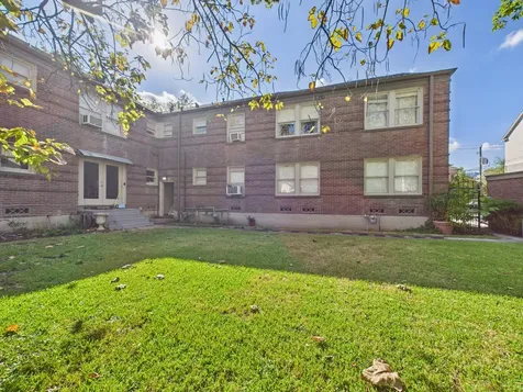 1920 Richmond Avenue 4 Houston TX 77098