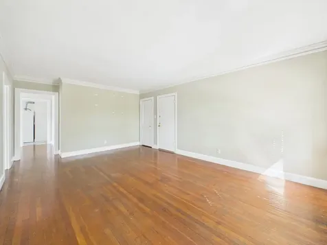 1920 Richmond Avenue 4 Houston TX 77098