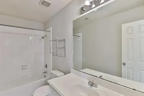 13002 Misty Bay Lane Pearland TX 77584