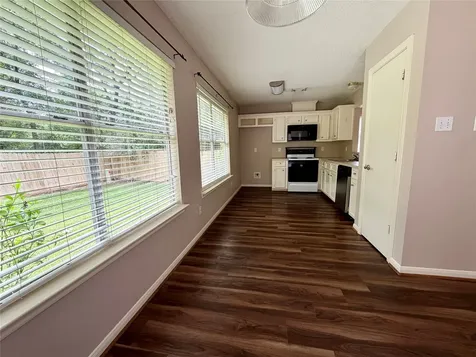 4006 Hunnington Drive Conroe TX 77303