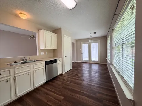 4006 Hunnington Drive Conroe TX 77303