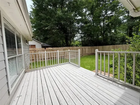 4006 Hunnington Drive Conroe TX 77303