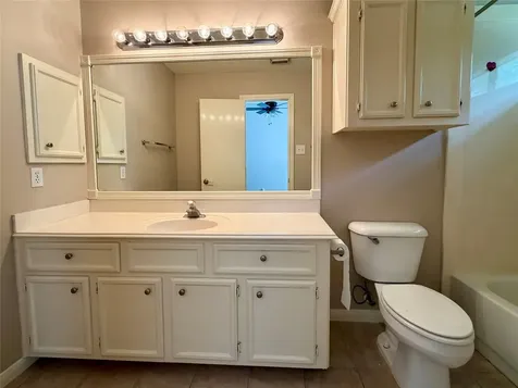 4006 Hunnington Drive Conroe TX 77303