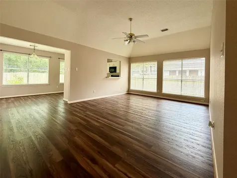 4006 Hunnington Drive Conroe TX 77303