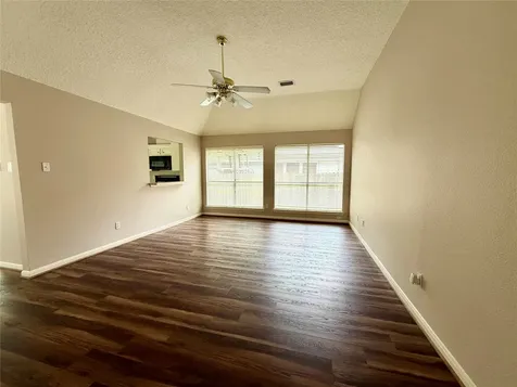 4006 Hunnington Drive Conroe TX 77303