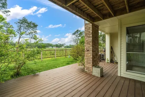 16212 Seahorse Drive Houston TX 77062