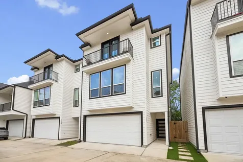 848 Fisher Street C Houston TX 77018