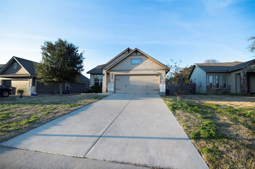 1909 Maize Court Brenham TX 77833