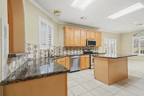 1407 Capri Place Lane Pearland TX 77581