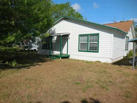 628 Austin Street W Matagorda TX 77457
