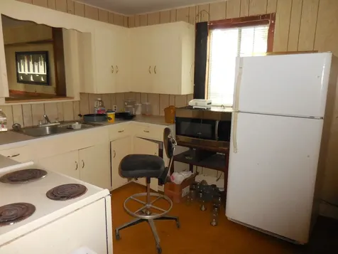 628 Austin Street W Matagorda TX 77457