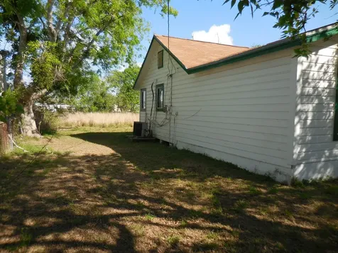 628 Austin Street W Matagorda TX 77457