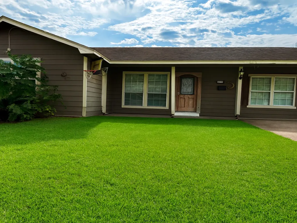 10110 Glenmawr Drive Houston TX 77075