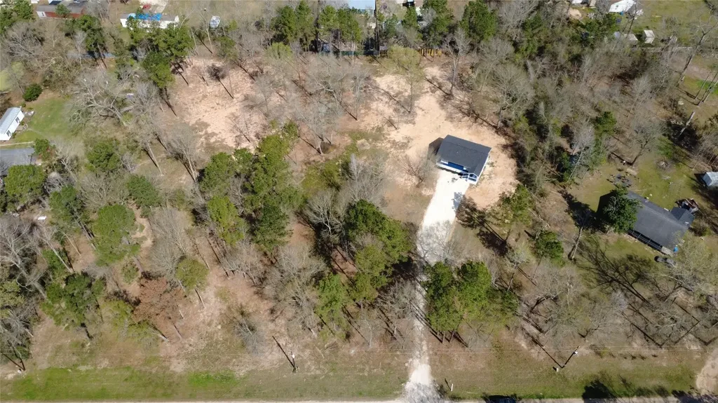135 County Road 3431 Cleveland TX 77327