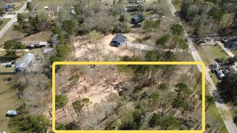 135 County Road 3431 Cleveland TX 77327