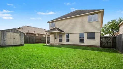 10523 Evergreen Street Baytown TX 77523