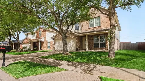 10523 Evergreen Street Baytown TX 77523
