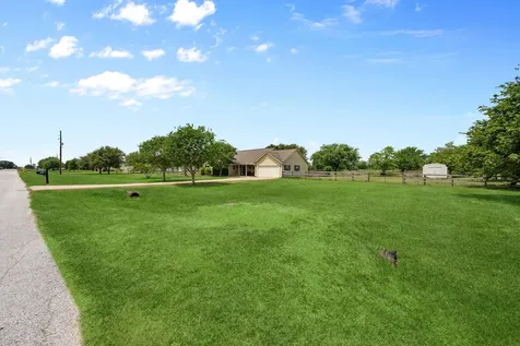 1945 Settlers Way Drive Sealy TX 77474