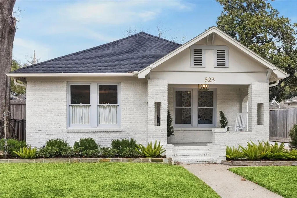 823 Sledge Street Houston TX 77009