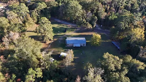 00 Mollywood Road Zavalla TX 75980