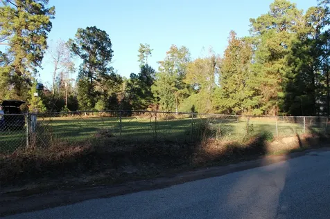 00 Mollywood Road Zavalla TX 75980
