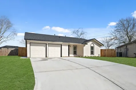 3214 Whitesail Drive League City TX 77573