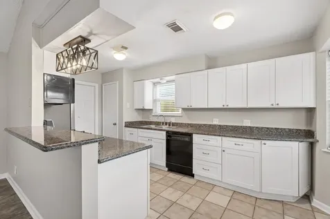 3214 Whitesail Drive League City TX 77573