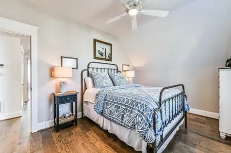 4118 Sand Hill Court Galveston TX 77554