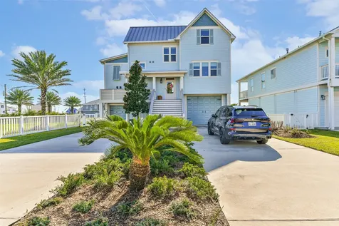 4118 Sand Hill Court Galveston TX 77554
