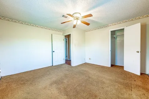 3300 State Highway 95 S Shiner TX 77984