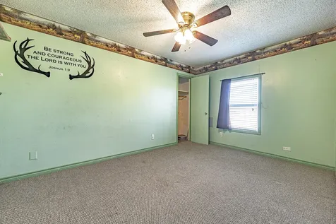 3300 State Highway 95 S Shiner TX 77984