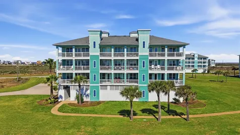 4221 Grassy Pointe Drive 202 Galveston TX 77554