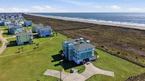 4221 Grassy Pointe Drive 202 Galveston TX 77554