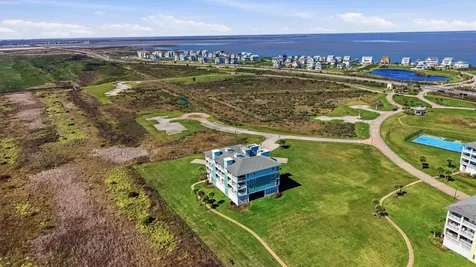 4221 Grassy Pointe Drive 202 Galveston TX 77554