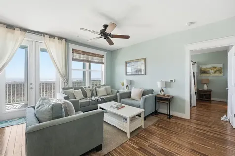 4221 Grassy Pointe Drive 202 Galveston TX 77554