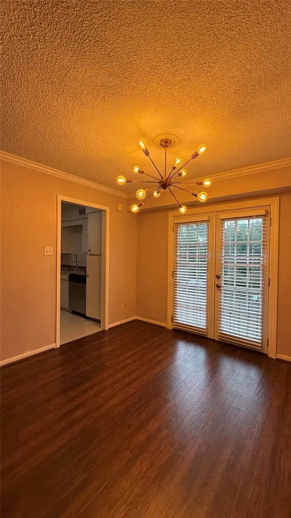 2744 Briarhurst Drive 2 Houston TX 77057