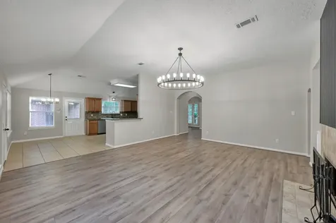 5307 Country Court Magnolia TX 77354