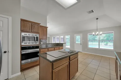 5307 Country Court Magnolia TX 77354