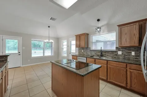 5307 Country Court Magnolia TX 77354
