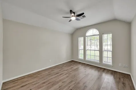5307 Country Court Magnolia TX 77354
