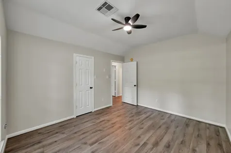 5307 Country Court Magnolia TX 77354