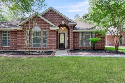 5307 Country Court Magnolia TX 77354