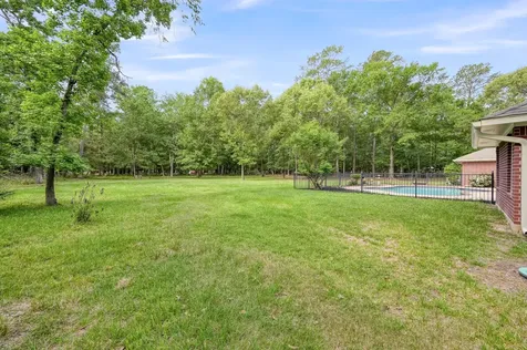 5307 Country Court Magnolia TX 77354
