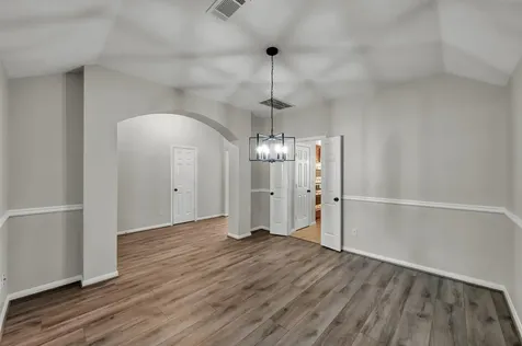5307 Country Court Magnolia TX 77354