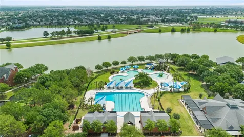 19907 Curved Steel Drive Cypress TX 77433