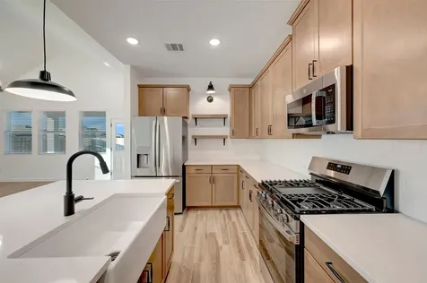 510 Barnier Street Montgomery TX 77356