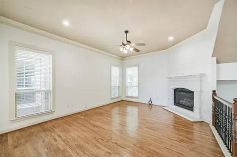 1833 Oakdale Street Houston TX 77004