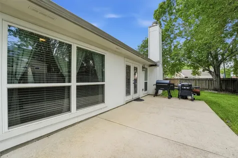 5911 Woodmancote Drive Humble TX 77346
