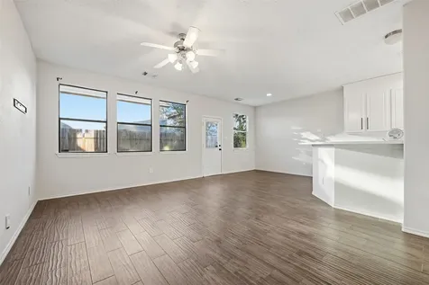 6058 Shelbourne Park Lane Houston TX 77084