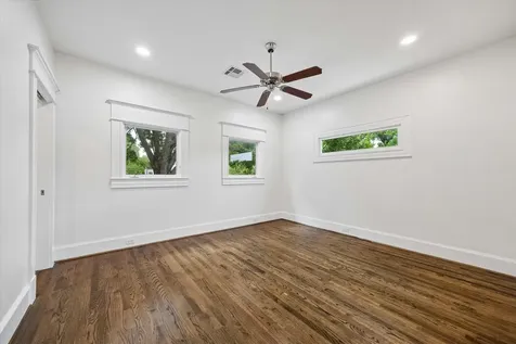 1436 Harvard Street Houston TX 77008